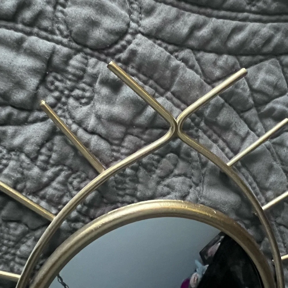 Like new gold metal eye mirror